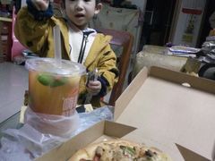 -必胜客(WOW梧州旺城店)