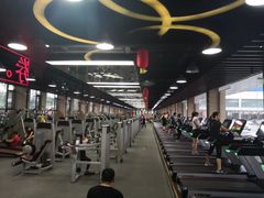 -健龙森俱乐部·游泳·健身·羽毛球综合体育馆