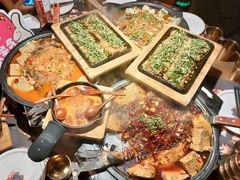 -吞鱼兽麻辣烤鱼(万达店)