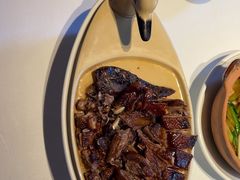 -八府香鸭·啫啫煲(华山路店)