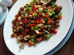 -有红鸡毛店·川菜(建设路店)