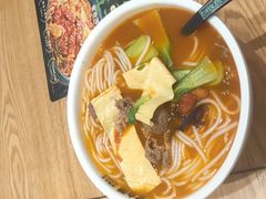 -蒙自源米线大王(厦岗店)