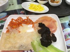 -桥香园正宗过桥米线(机场五店)