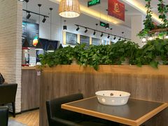 大堂-拿渡·水煮鱼麻辣香锅(王府井奥莱·香江小镇店)