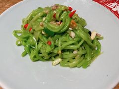 -聚鑫朋酸菜肥肠(文艺路口店)