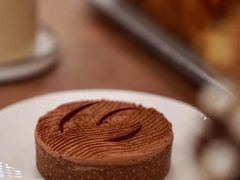 -潮一不贰·法式甜品·生日蛋糕·西式简餐(外滩店)