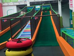 -蒙特利亲子乐园