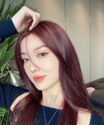 -妃格美发沙龙·烫发·染发