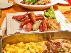 -LENBACH兰巴赫西餐啤酒坊(大连星海广场店)