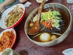 -服务大楼冷面(延大店)