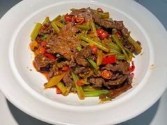 -建哥老菜馆(瑞达公寓一店)