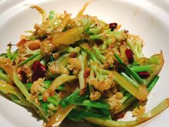 -费大厨辣椒炒肉(万家丽一店)