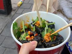-黑色经典臭豆腐·湖南特产(坡子街特产局店)