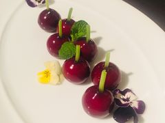 樱桃鹅肝-广州柏悦酒店·悦景轩·粤菜餐厅