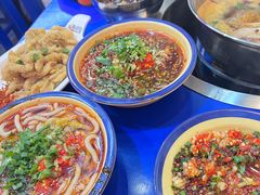 -马路边边火锅串串(观前街店)