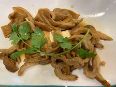 卤猪肠-唔止卤嘢·潮州府城菜(鹭江店)