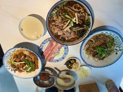 -镇南锅盖面馆(解放路店)