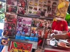 -詹爷爷乌节路街头冰淇淋