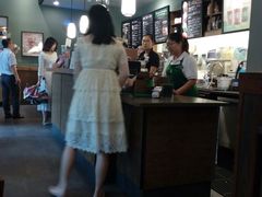 -星巴克(古美路店)