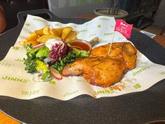 -JINNS锦时 steak&pizza(浸信会礼拜堂旧址店)