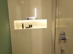 -乌鲁木齐百世昌龙泉酒店(大巴扎店)