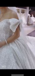 -Lady  Jane高端婚纱礼服馆