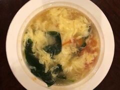 有机菠菜番茄蛋花汤-北京饭店诺金-东33餐厅
