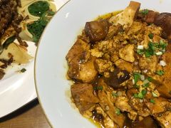 -95号酱骨·一块豆腐(展春园西路店)