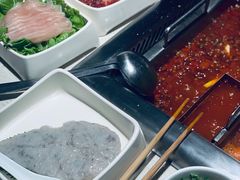-海底捞火锅鲜切牛肉主题店(长寿路店)