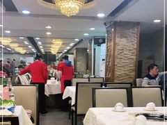 -渝君重庆火锅(嘉宾路店)