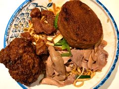 -镇南锅盖面馆(解放路店)