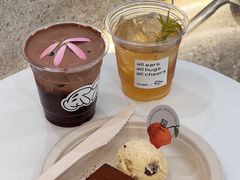 -HUGS coffee(东区店)