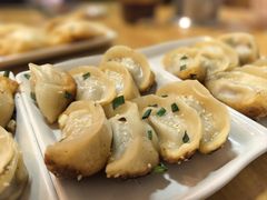 -小姜锅贴(凤凰街店)