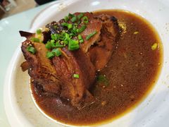 -老码头黑皮肘子锅包肉熏酱水饺(文政街店)