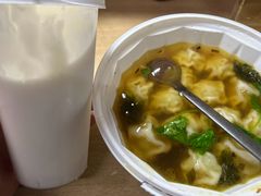 -周震馄饨