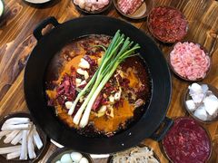 -周幺妹重庆老火锅(银泰城总店)