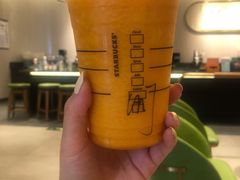-星巴克臻选(北京银泰店)