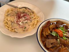 -CowCow其其·牛杂咖啡公司(六运店)