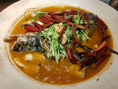 山茶油丹江大鱼头-清水亭湖北菜(大屯DT51店)