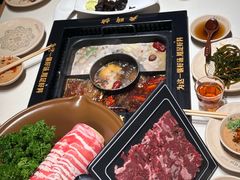 -老牌坊云南鱼豆花火锅(哈西万达店)