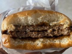 双层黑椒牛肉堡-麦当劳(东岳大道店)