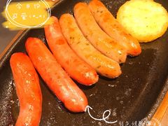 特色烤肠拼盘-萨莉亚意式餐厅(杭州滨江天街店)