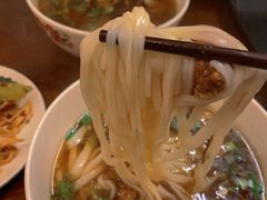 -矮子粉店1985·长沙米粉(湘春路店)