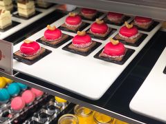 -半岛翡丽海鲜自助餐厅(观风亭店)