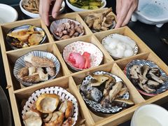 -野菌皇海景野生菌火锅(滨海大道店)