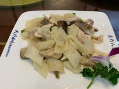 白什盘-吴门人家·苏宴宫廷菜(拙政园店)