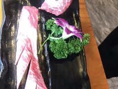 -唯成•韩国炭火烤肉 유성고기