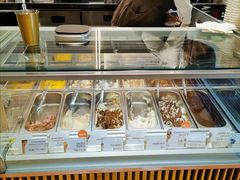 面包甜点陈列柜-VENCHI 闻绮(上海佛罗伦萨小镇店)