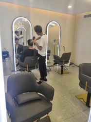 -上禾 HAIR SALON