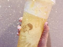 满杯金菠萝-喜茶(上海正大广场店)